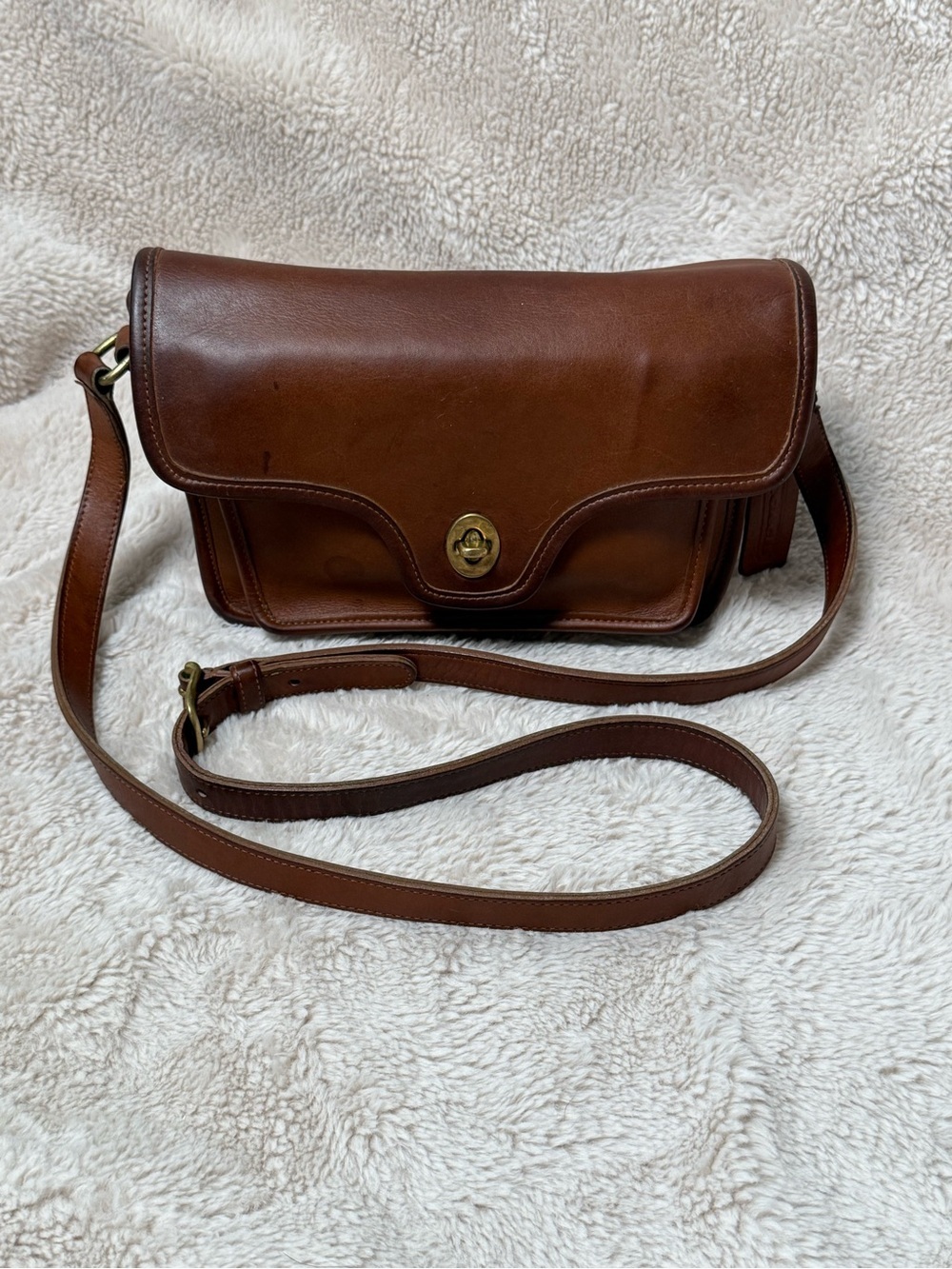 Coach Vintage Kent Crossbody Bag British Tan